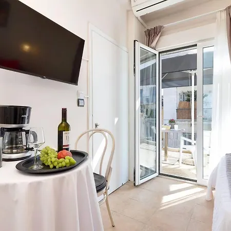 Мини-отель Silver Double With Balcony