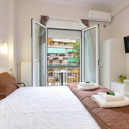 Silver Double With Balcony Мини-отель