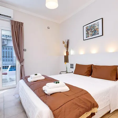 Silver Double With Balcony Athens